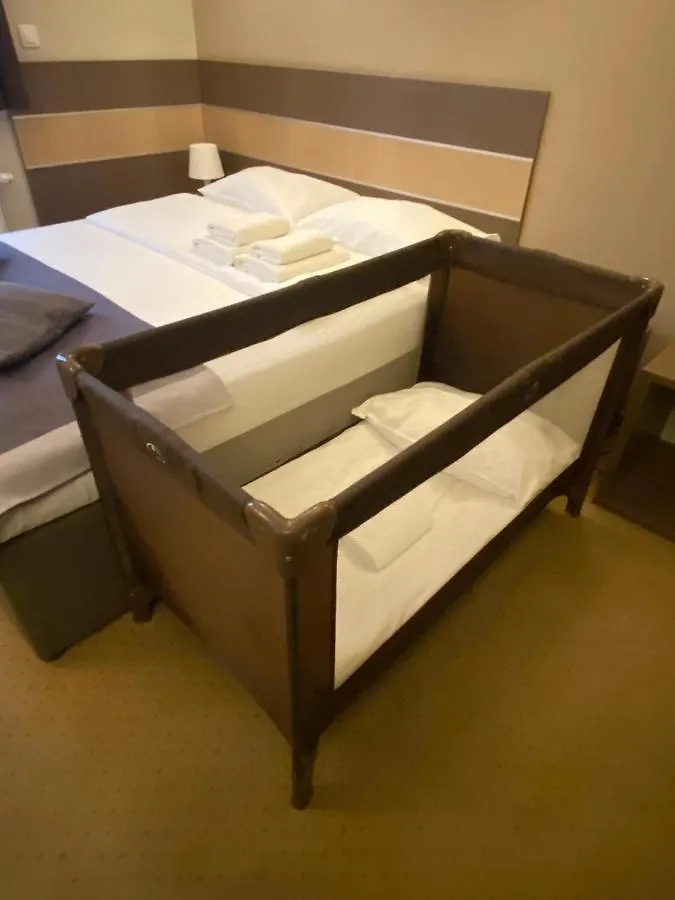 Hotel Sleep 브로츠와프