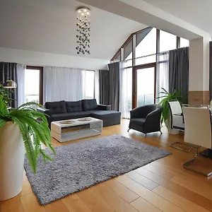 Apartament Vacationclub - Górna Resorts Apartament 2.68